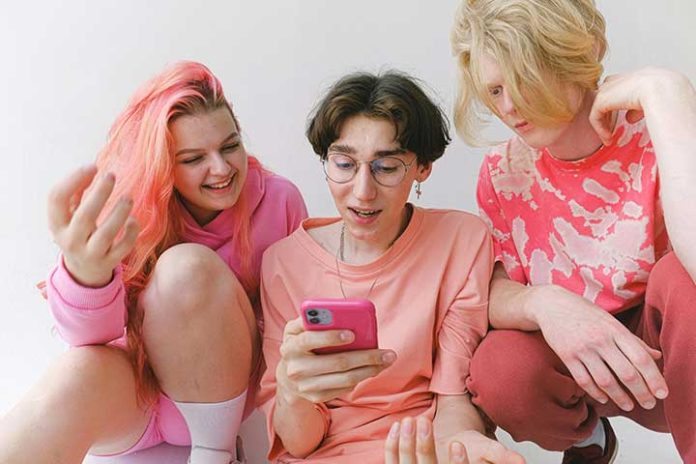 How Do We Reach Generation Z On Social Networks